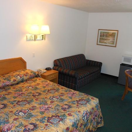 Economy Inn&Suites Nephi Exterior foto