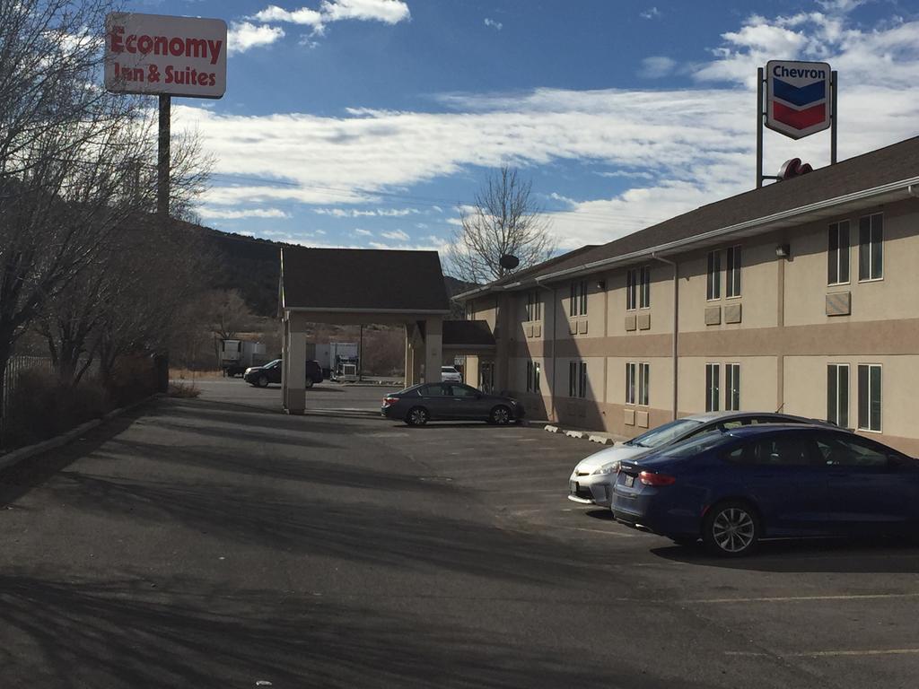 Economy Inn&Suites Nephi Exterior foto